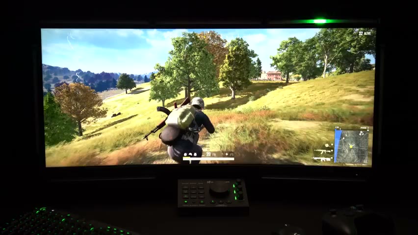 In PUBG, Audio Radar detects a surprise attack from the right while the player is scoped in on a distant target. Real-time sound visualization enhances awareness, preventing tunnel vision and increasing survival chances.